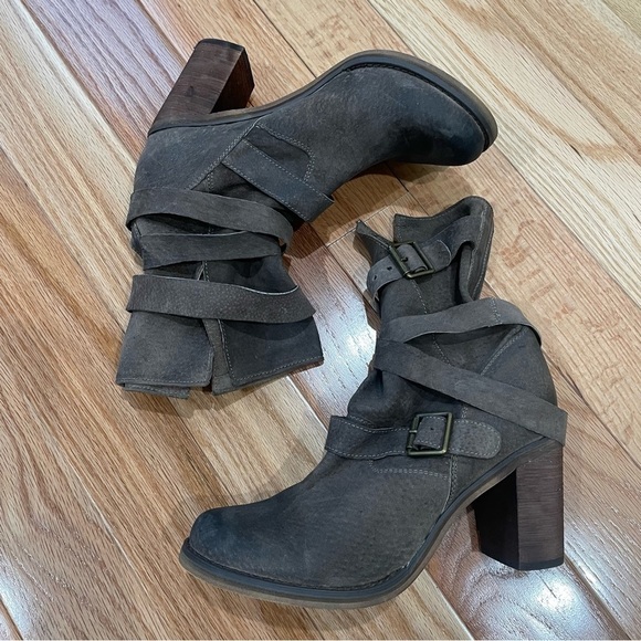 Jeffrey Campbell Ibiza Brown Gray Suede Leather France Wrap Strap Boots EUC 9.5 - Picture 4 of 11
